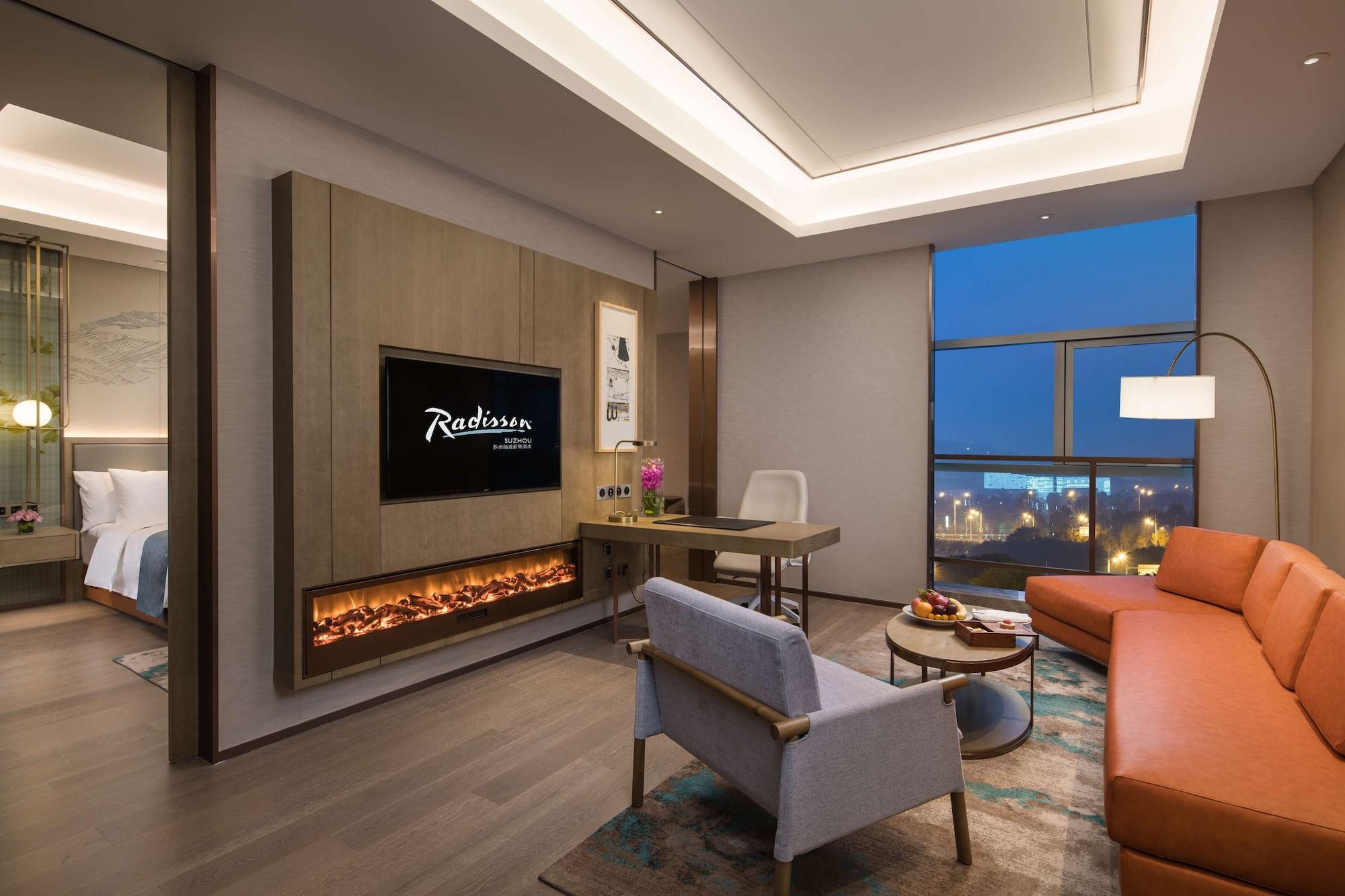 Radisson Suzhou Hotel Suzhou  Exterior photo