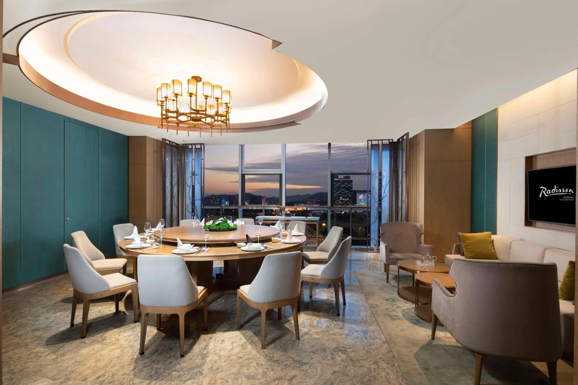 Radisson Suzhou Hotel Suzhou  Exterior photo