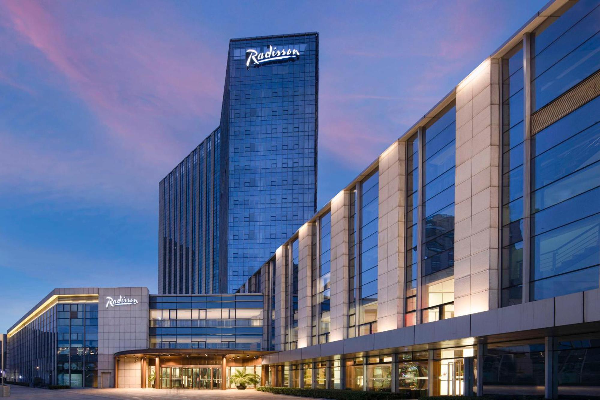 Radisson Suzhou Hotel Suzhou  Exterior photo
