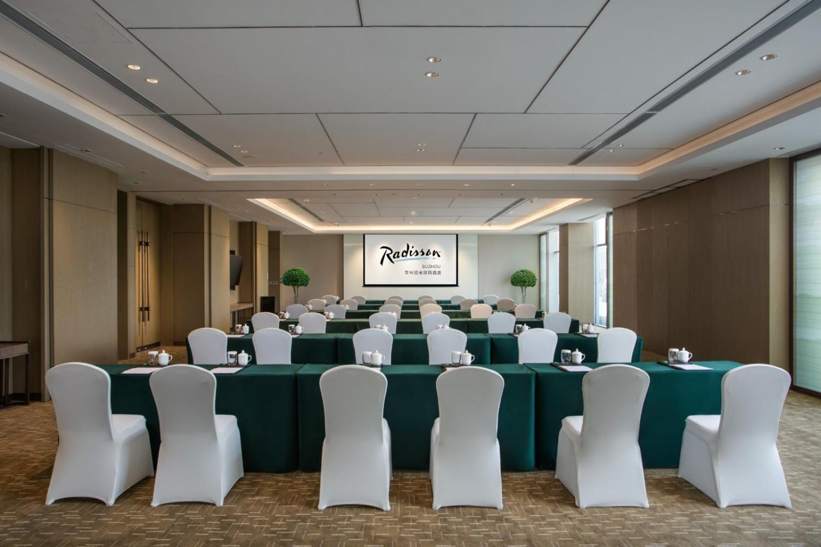 Radisson Suzhou Hotel Suzhou  Exterior photo